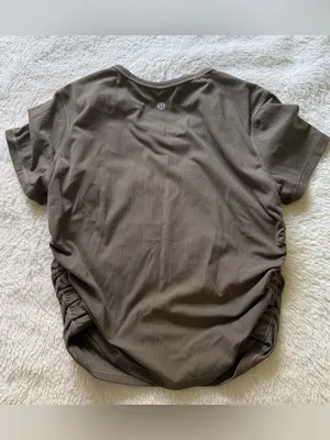 Lululemon Ribbed Buttery Soft Short Sleeve Top Size 6 thumbnail 2