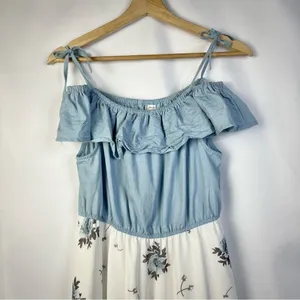 Boutique Blue Chambray Ruffle Cold‎ Shoulder Floral Maxi Dress L thumbnail 3