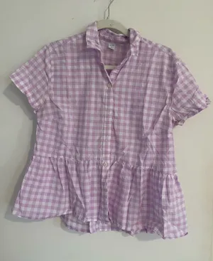 Old Navy Navy Top thumbnail 1
