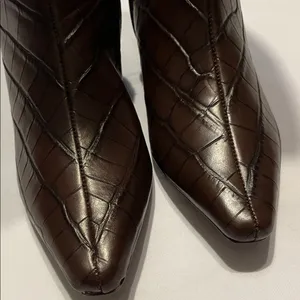 Gianni Bini Brown Croc-Embossed Heeled Boots thumbnail 7