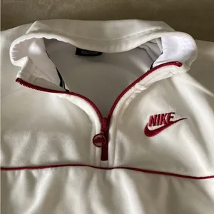 Nike Pullover thumbnail 2