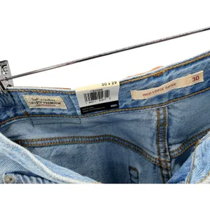 Levi's Premium High Loose‎ Taper Jeans 30x29 Light Wash TENCEL NWT thumbnail 4