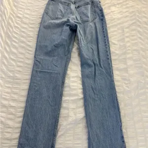 Abercrombie & Fitch 90s Straight Ultra High Rise Curve Love Jeans thumbnail 3