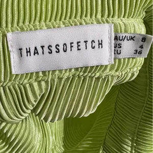 Thats So Fetch Lime Green Plisse Belted Mini Shirt Dress Size 4 thumbnail 4