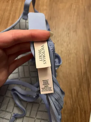 Victoria’s Secret Bra thumbnail 3