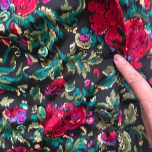 Vintage Victorias Secret Gold Label 90s Satin Floral Pajamas Set Sz M (Flaws) thumbnail 11
