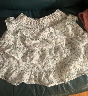 Storia white floral skirt thumbnail 1