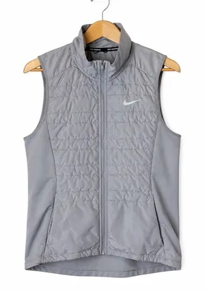 Nike Aeroloft Running‎ Vest Women Medium Grey Quilted Full Zip Athleisure Walk thumbnail 1