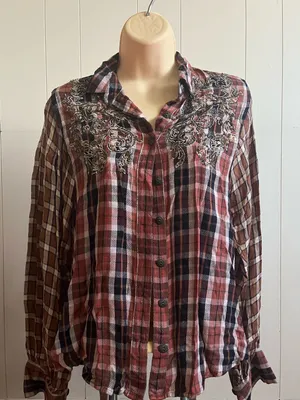Free People SNOW TOP MOUNTAINS Red Plaid Shirt with Embroidered Sequins thumbnail 2