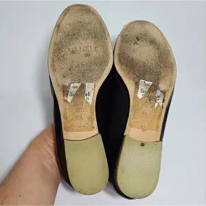 Vaneli Black Leather Round Toe‎ Ballet Flats Clear Lucite Block Heel Size 6.5 thumbnail 8