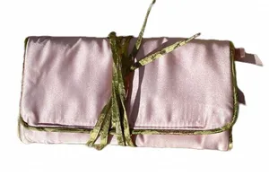 NWOT 3-Piece Travel Toiletry, Jewelry Roll & Makeup Bag Set, Pink & Light Green thumbnail 8