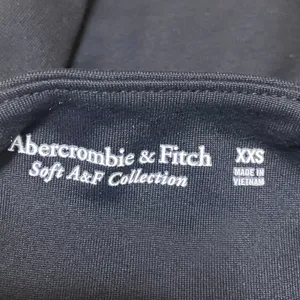 Abercrombie & Fitch Black Sleeveless Scoop Neck Cami Tank Bodysuit Top Size XXS thumbnail 3