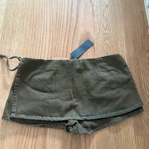 Lioness skort thumbnail 4