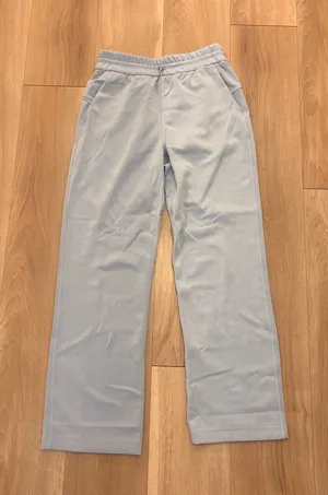 Lululemon Scuba thumbnail 1
