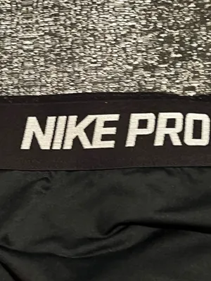 Womens small Nike Pro leggings thumbnail 5