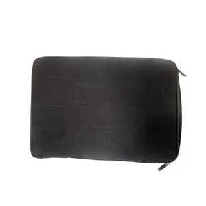 Official TikTok Solo New York Laptop Case 15" Padded Sleeve Black Zipper Pouch thumbnail 2