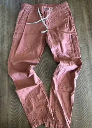 Vuori Women's Ripstop Pants – Dusty Rose / Clay – Size Small (2-4) thumbnail 1