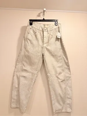 NWT We The Free Good Luck Mid Rise Barrel Acid-Wash Denim Jeans Off-White Sz 24 thumbnail 2