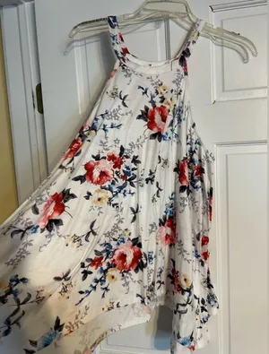 Floral top Size XL thumbnail 3