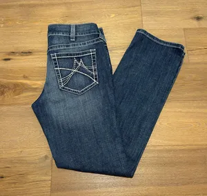 Ariat size 31 straight leg jeans, longer inseam/length thumbnail 2