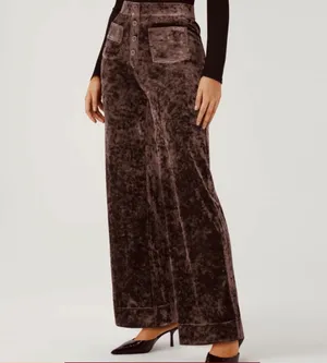 Halara Wide-Leg Faux Crushed Velvet Pull-on Pants thumbnail 11