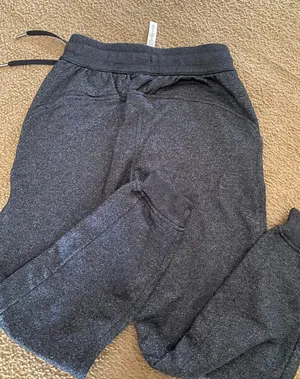 Lululemon Joggers thumbnail 2