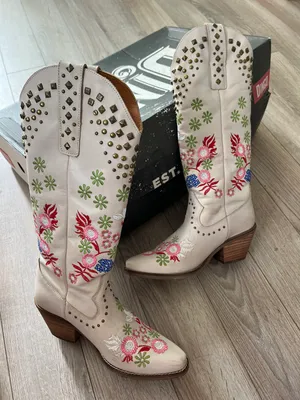 Poppy Cowgirl Boots thumbnail 2