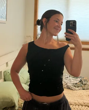 one shoulder/ off the shoulder black top thumbnail 1