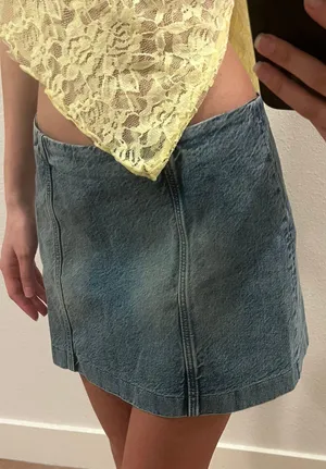 H&M Blue Navy Denim Mini Bodycon Skirt thumbnail 4