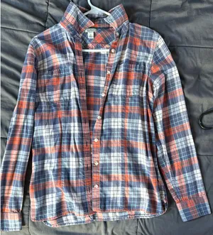 L.L. Bean Women’s Signature Button Up Flannel thumbnail 1