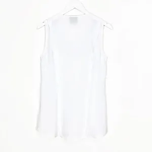 ✨Anthropologie Maeve La Vista White Cutout V-Neck Structured Tank✨ thumbnail 9