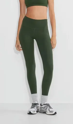 TNA Aritzia Leggings thumbnail 2