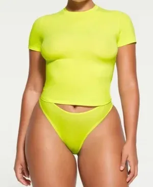 Skims Fits Everybody T Shirt in Daffodil NWT XS thumbnail 1