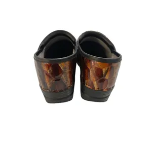 Dansko Tiger's Eye Professional Clogs Size 38 Patent Leather Finish Casual Brown thumbnail 4