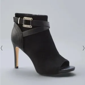 White House Black Market Evelyn Bootie Suede thumbnail 9
