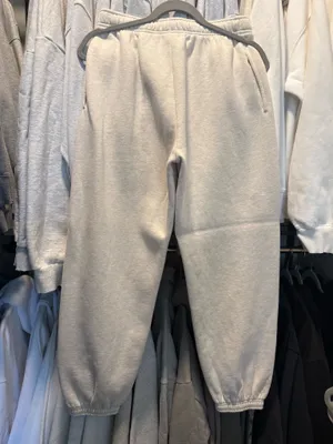 Aritzia Mega Sweatpants thumbnail 2