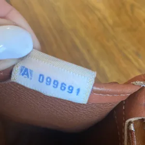 Vintage Dooney & Bourke purse thumbnail 9