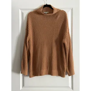 American Eagle Tan Brown Chunky Mock Neck Sweater Shaker Knit Oversized XS/S thumbnail 2