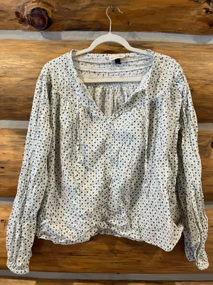 Universal Thread Front Tie Blouse thumbnail 2