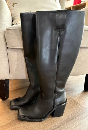 Madden Girl Knee High Leather Boots thumbnail 1