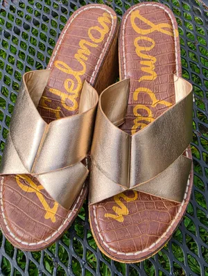 Sam Edelman Remini Platform Wedge Metallic Gold Sandal SZ 9 thumbnail 2