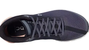 On Cloud Running Shoes thumbnail 3