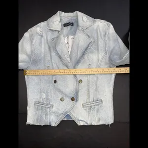 Revolve Retrofête Vivienne‎ Denim Distressed Preppy Designer Jacket SMALL thumbnail 13