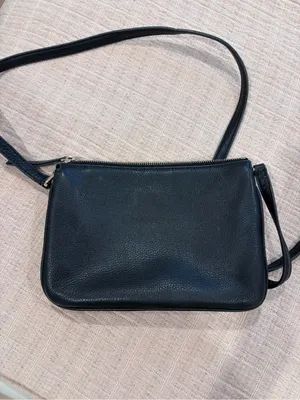Kate Spade Black Pebbled Leather Crossbody with Gold Hardware thumbnail 3