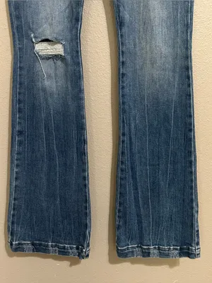 Kancan Low Rise Distressed Medium Wash Flare Denim Jeans Women’s Size 9 28 thumbnail 5