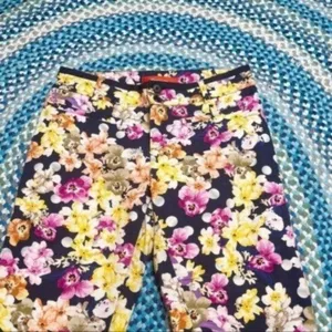 Anthropologie Floral Pants‎ thumbnail 5