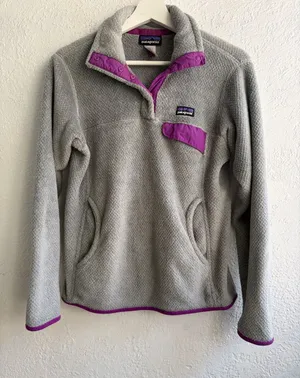 Patagonia Gray Fleece Pullover with Purple Accents thumbnail 1