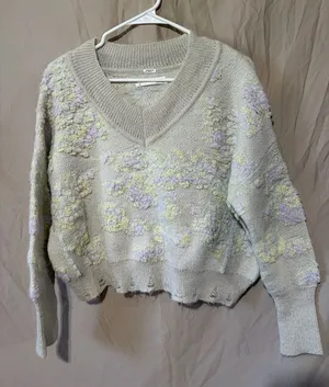 Anthropologie sweater thumbnail 1