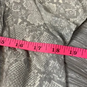 NWT Anthropologie‎ Dolan snakeskin pleat swing top thumbnail 6