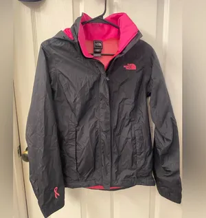 The North Face women’s rain jacket Pink and Black thumbnail 1